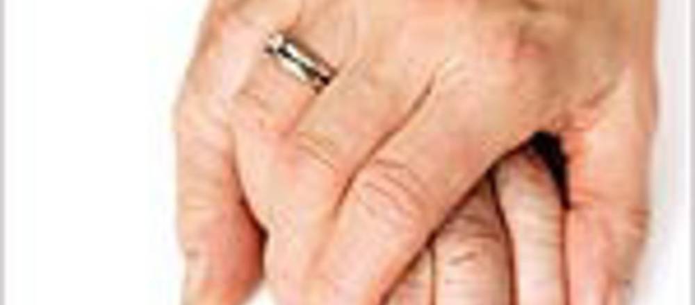 Der Ratgeber "Pflege zu Hause" kostet 16,90 Euro und kann unter www.test.de/shop/ bestellt werden. Der Ratgeber "Pflege zu Hause" kostet 16,90 Euro und kann unter www.test.de/shop/ bestellt werden.